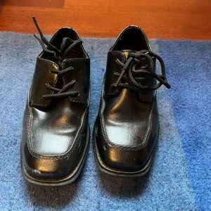 Boys dress shoes